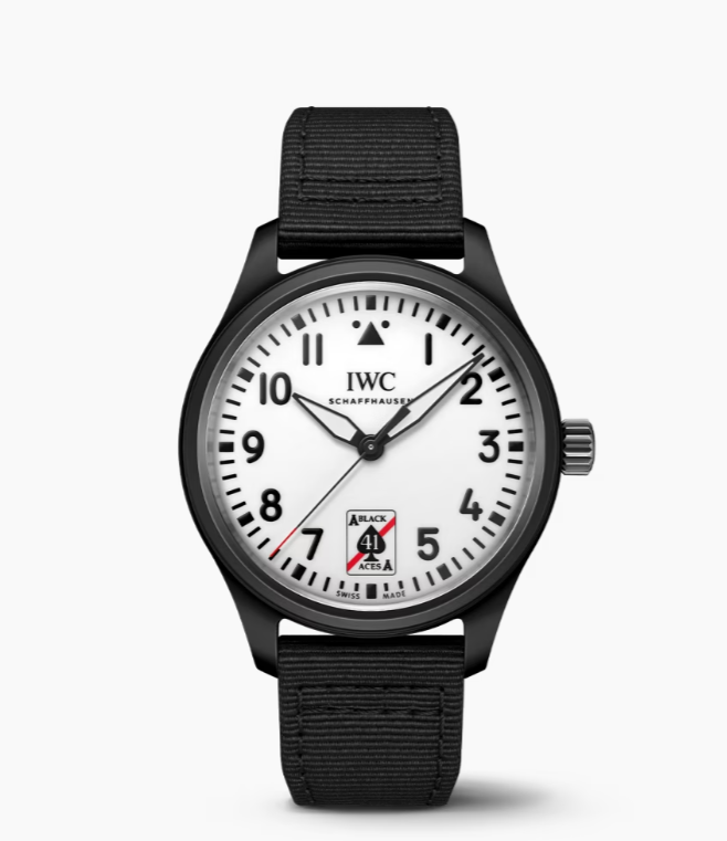 IWC Pilot’s Watch IW326905 Replica watch: a symbol of passion and adventure