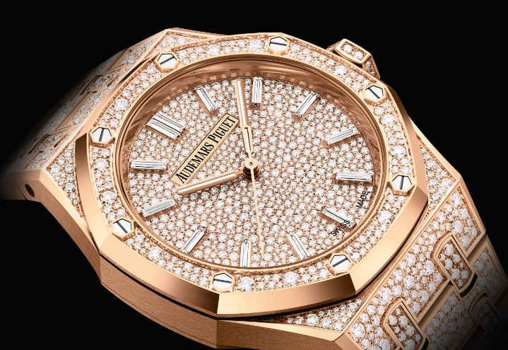Crafting Elegance: Audemars Piguet’s New Addition to the Royal Oak Series with Snowflake Setting and Automatic Movement